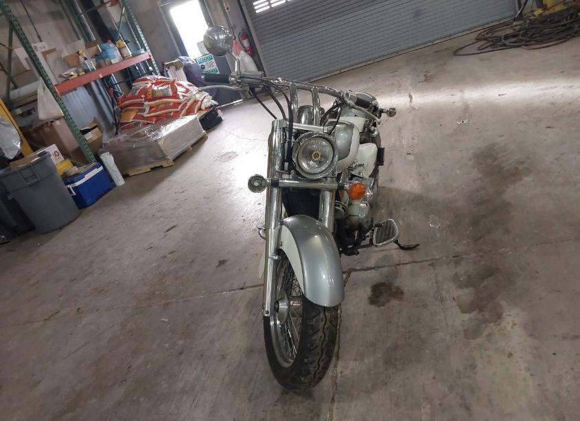 Photo 5 of 2005 Honda Vt750 CA (VIN JH2RC50345M101393)