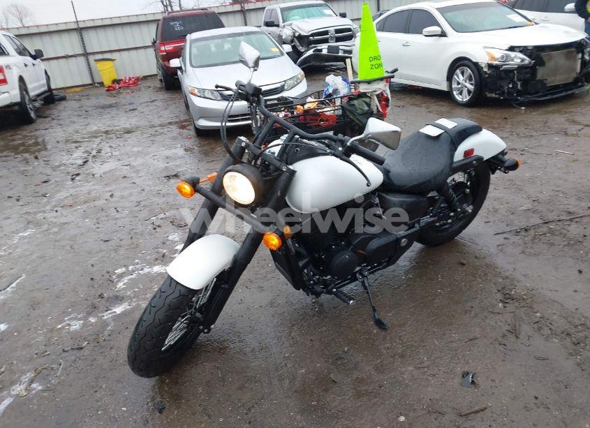 Photo 2 of 2020 Honda Vt750 C2B (VIN JH2RC5376LK101046)