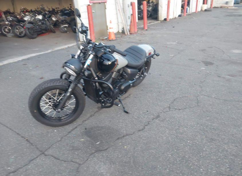 Photo 2 of 2024 Honda Vt750 C2B (VIN JH2RC5379RK401057)