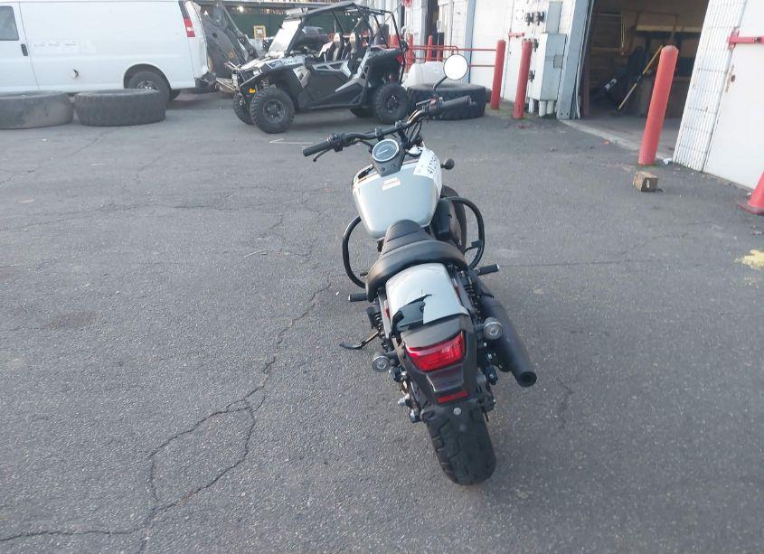 Photo 6 of 2024 Honda Vt750 C2B (VIN JH2RC5379RK401057)