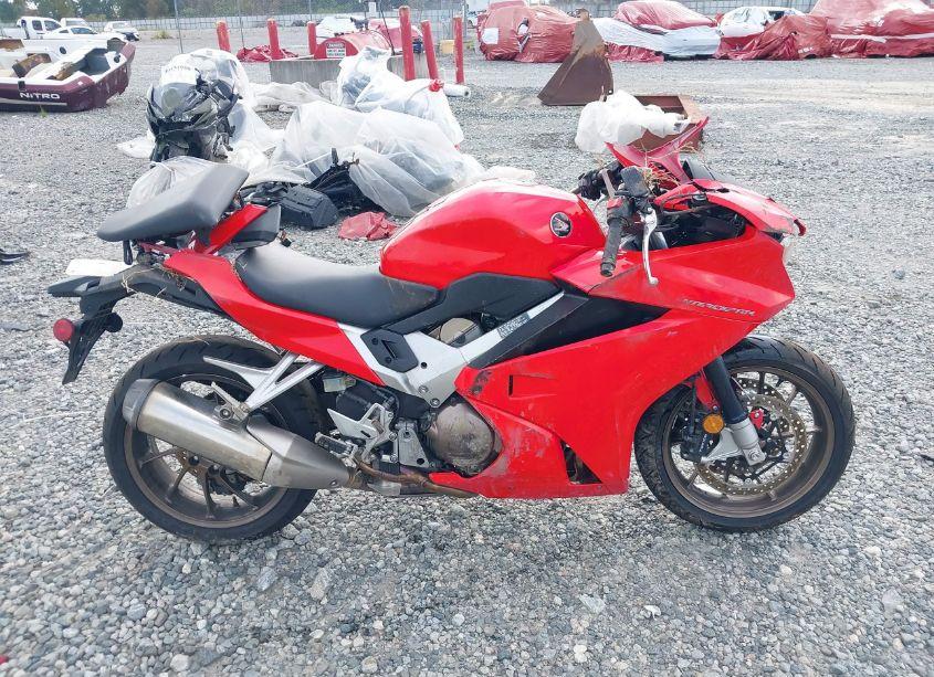 Photo 13 of 2014 Honda Vfr800 F (VIN JH2RC7911EK000658)