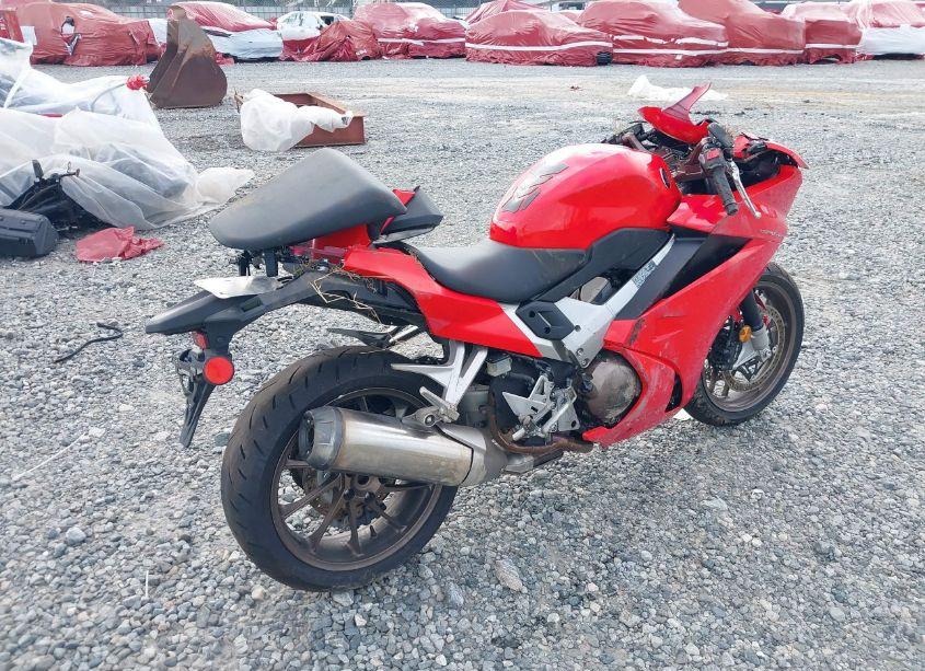 Photo 4 of 2014 Honda Vfr800 F (VIN JH2RC7911EK000658)