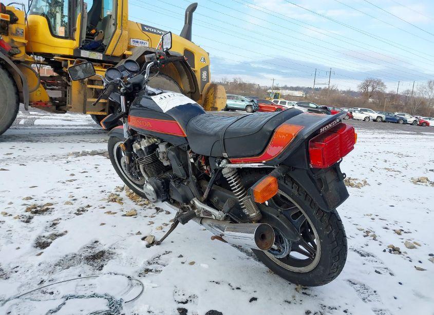 Photo 3 of 1981 Honda Cb900 F (VIN JH2SC0104BM004912)