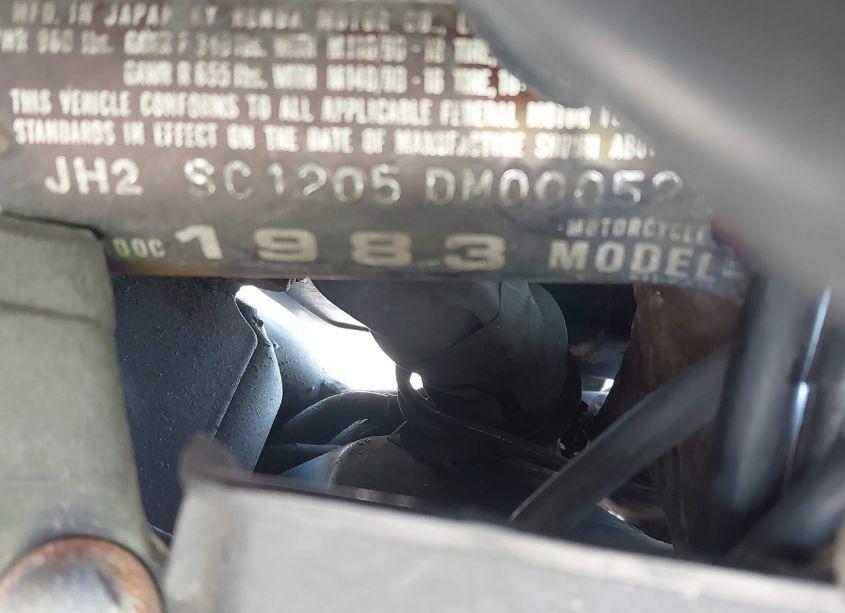 Photo 10 of 1983 Honda Vf1100 C (VIN JH2SC1205DM000522)