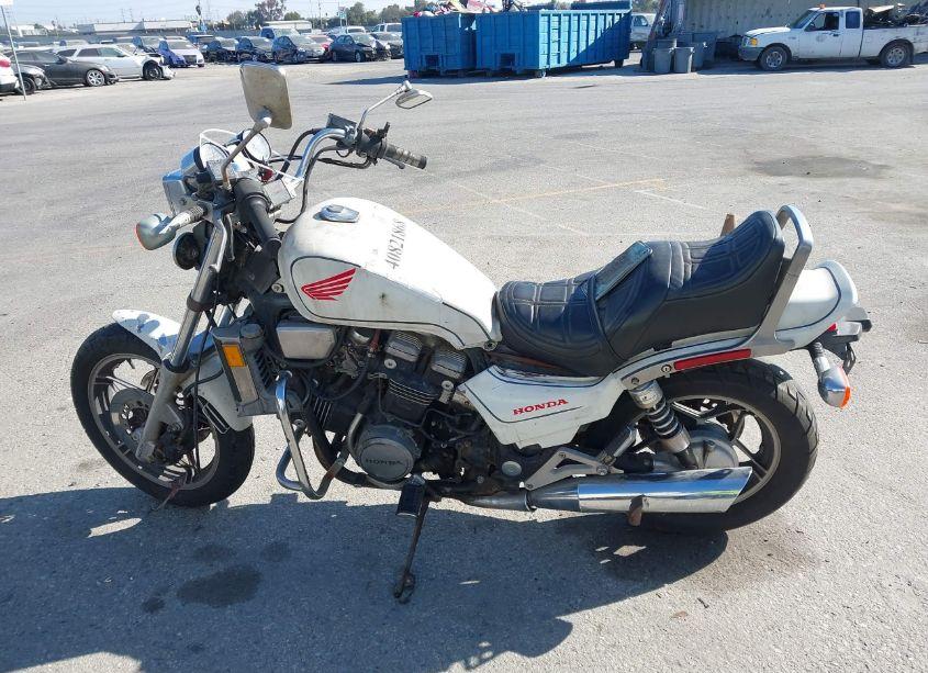 Photo 13 of 1983 Honda Vf1100 C (VIN JH2SC1205DM000522)