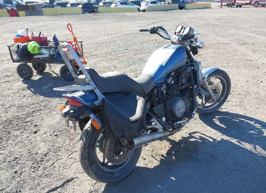 Photo 4 of 1983 Honda Vf1100 C (VIN JH2SC1206DM012050)