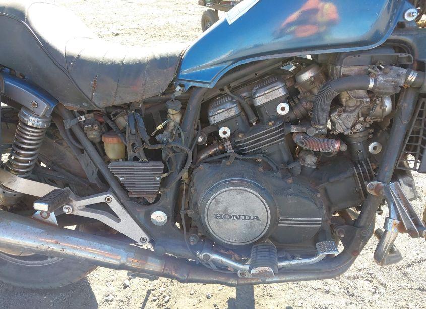 Photo 8 of 1983 Honda Vf1100 C (VIN JH2SC1206DM012050)