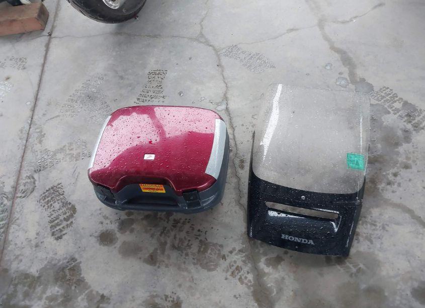 Photo 12 of 1992 Honda St1100 (VIN JH2SC2607NM200349)