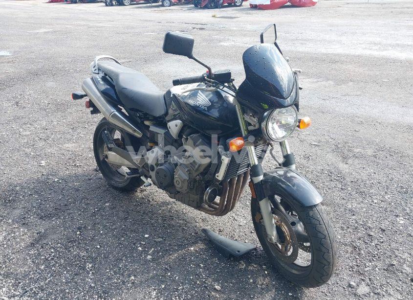 2005 Honda Cb900 F (VIN JH2SC48015M300424) main photo