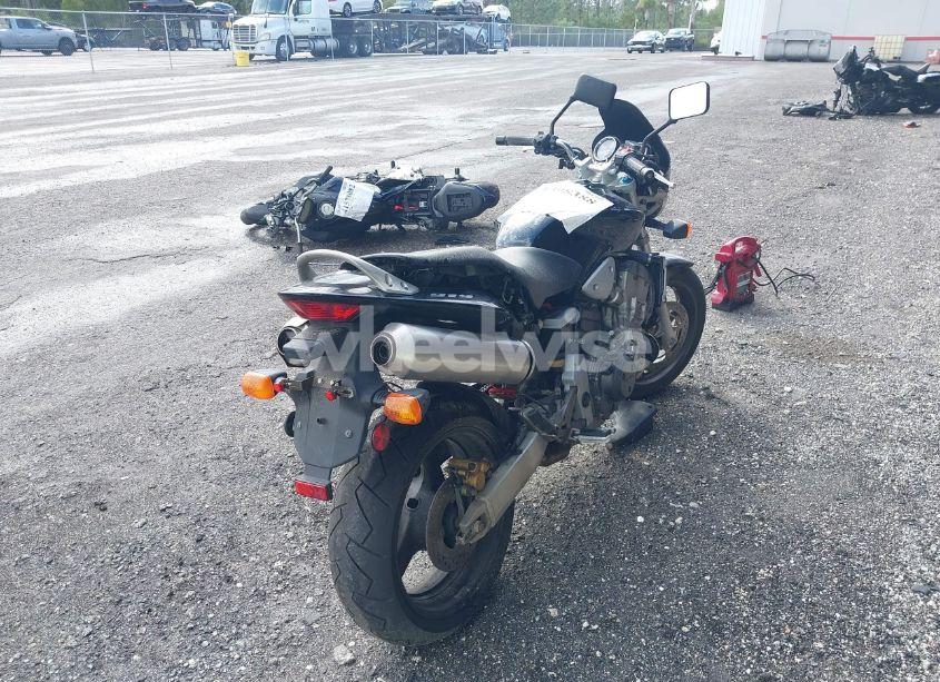 Photo 4 of 2005 Honda Cb900 F (VIN JH2SC48015M300424)