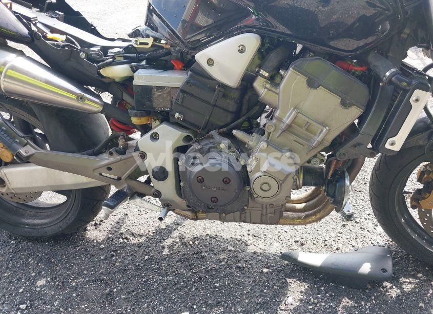 Photo 8 of 2005 Honda Cb900 F (VIN JH2SC48015M300424)