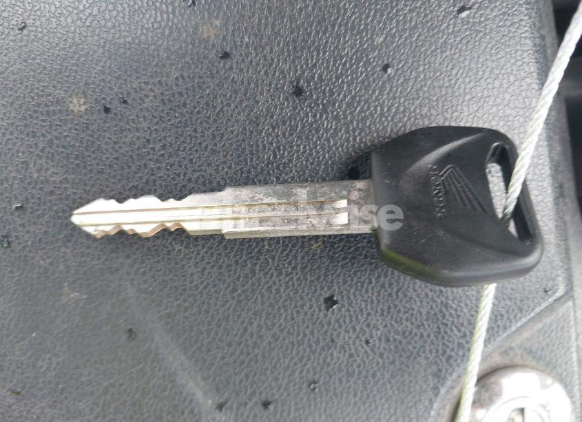 Photo 11 of 2003 Honda St1300 (VIN JH2SC51173M100797)