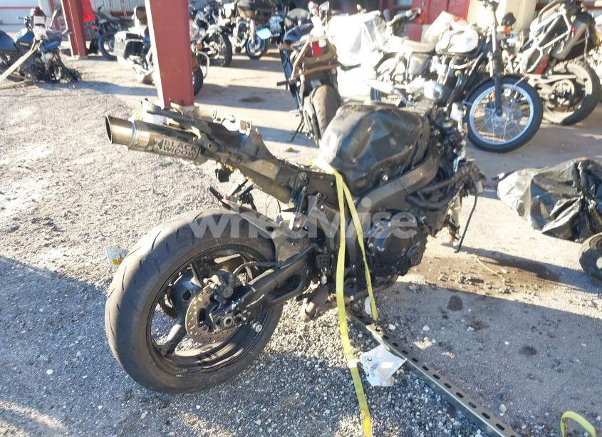 Photo 4 of 2005 Honda Cbr1000 RR (VIN JH2SC57015M103308)