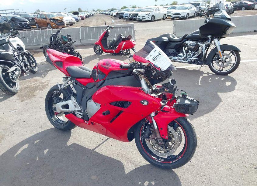 2005 Honda Cbr1000 RR (VIN JH2SC57105M100098) main photo