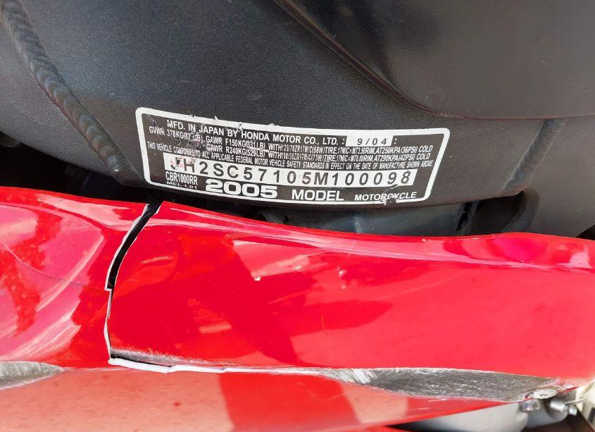 Photo 10 of 2005 Honda Cbr1000 RR (VIN JH2SC57105M100098)