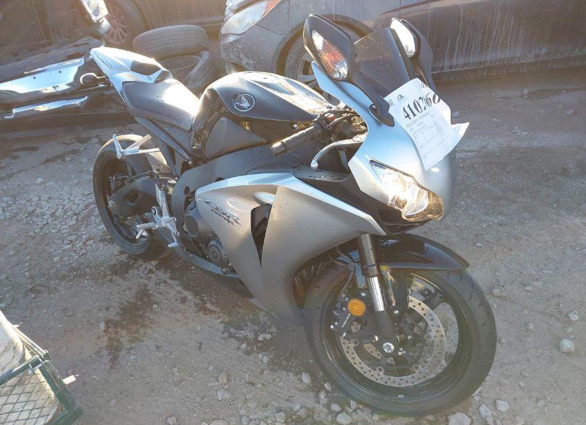 2008 Honda Cbr1000 RR (VIN JH2SC590X8M003385) main photo