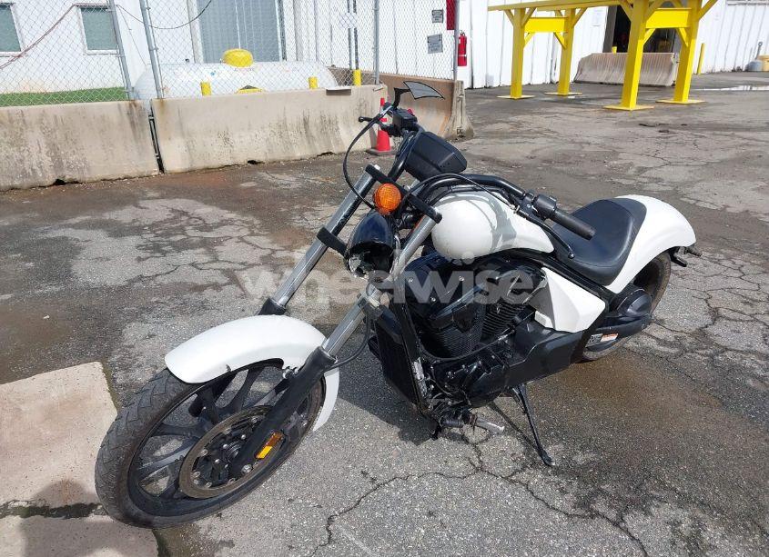 Photo 2 of 2016 Honda Vt1300 CX (VIN JH2SC6129GK101742)