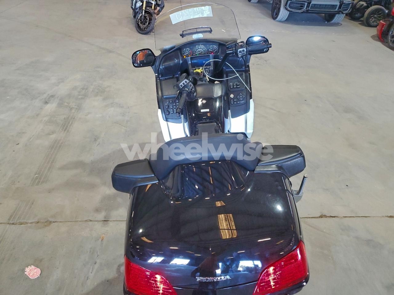 Photo 6 of 2012 HONDA GL1800 (VIN JH2SC68H8CK000650)