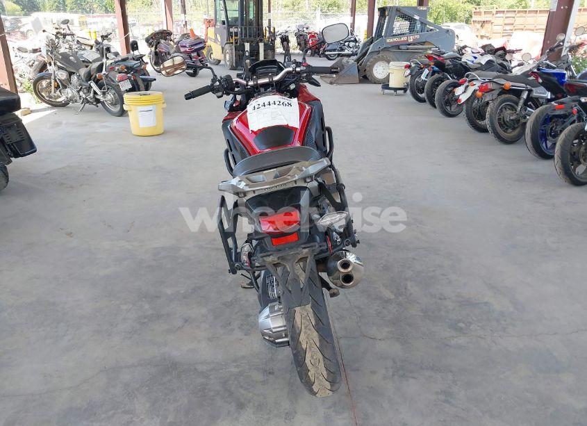 Photo 6 of 2017 Honda Vfr1200 XD (VIN JH2SC7617HK100127)