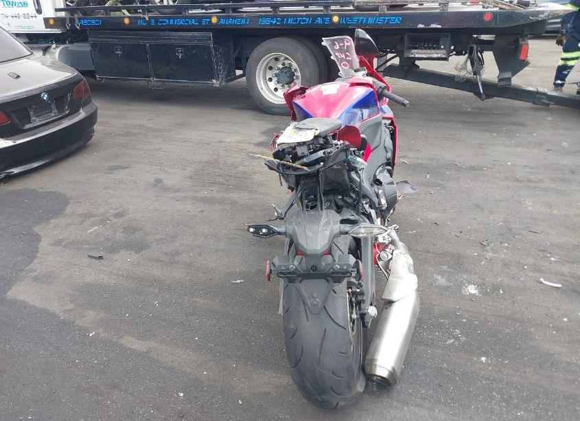 Photo 6 of 2024 Honda Cbr1000 RA (VIN JH2SC775XRK700028)