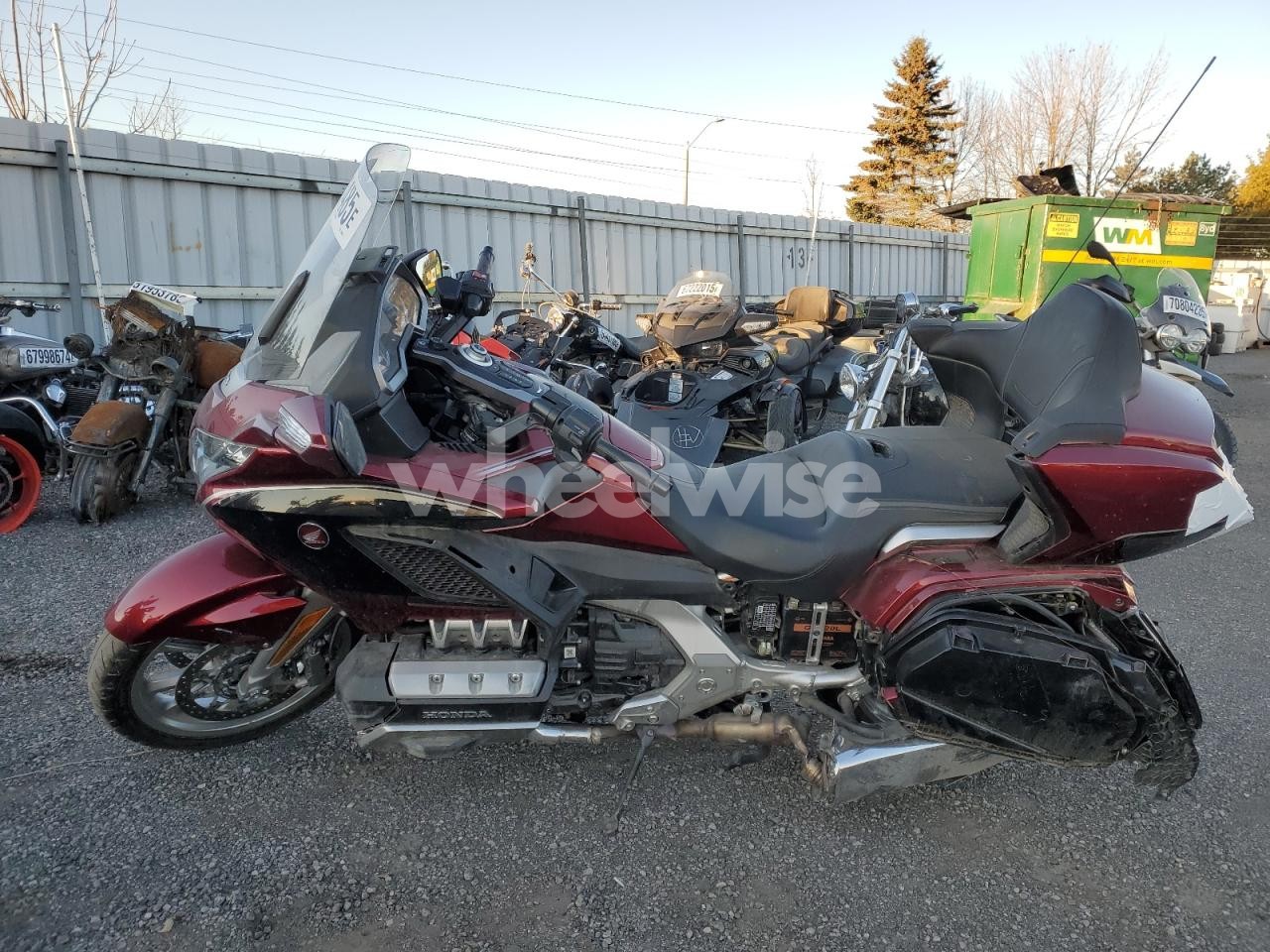 Photo 3 of 2019 HONDA GL1800 DA (VIN JH2SC79J2KK100085)