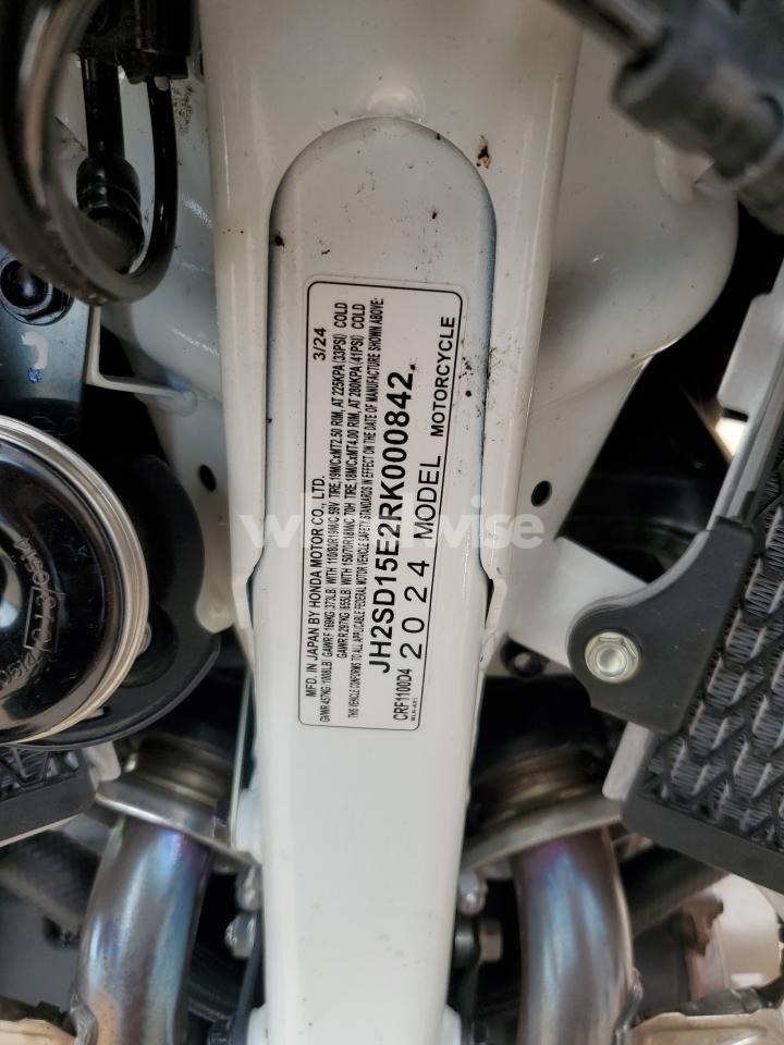 Photo 9 of 2024 HONDA CRF1100 D4 (VIN JH2SD15E2RK000842)