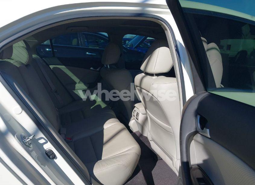 Photo 8 of 2011 Acura Tsx 2.4 (VIN JH4CU2F65BC015084)