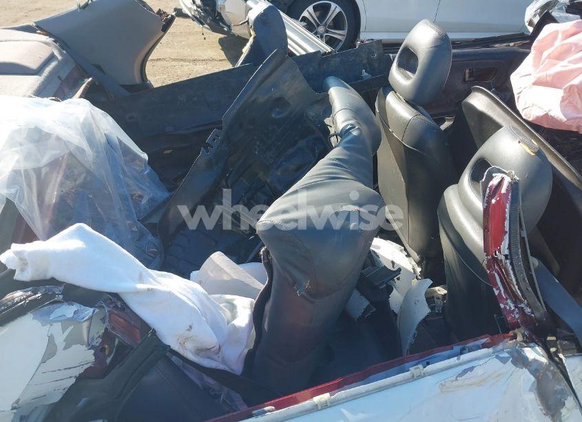 Photo 8 of 1996 Acura Integra SE (VIN JH4DB7565TS000052)