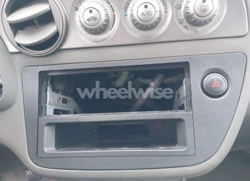 Photo 6 of 2006 Acura Rsx TYPE S (VIN JH4DC53066S010724)