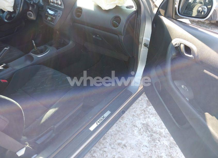 Photo 5 of 2004 Acura Rsx N/A (VIN JH4DC53814S006647)