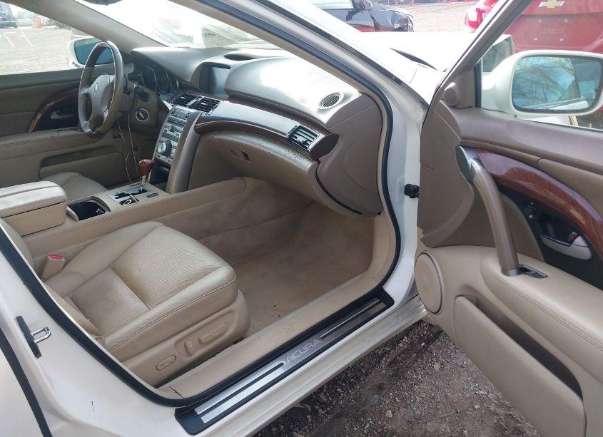 Photo 5 of 2005 Acura Rl 3.5 (VIN JH4KB16595C003253)