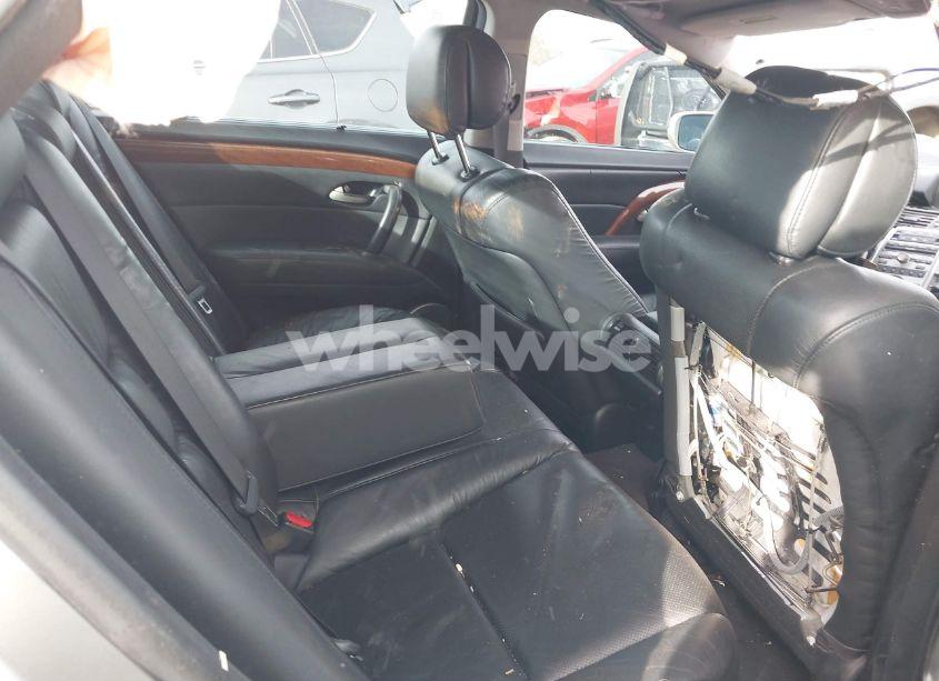 Photo 8 of 2005 Acura Rl 3.5 (VIN JH4KB16595C011059)