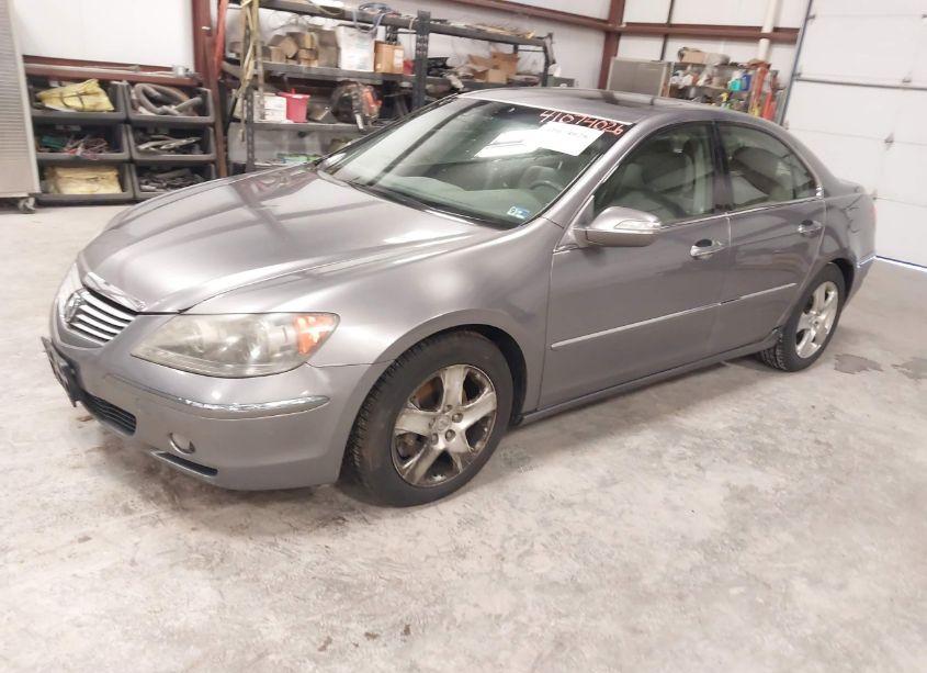 Photo 2 of 2007 Acura Rl 3.5 (VIN JH4KB165X7C000073)