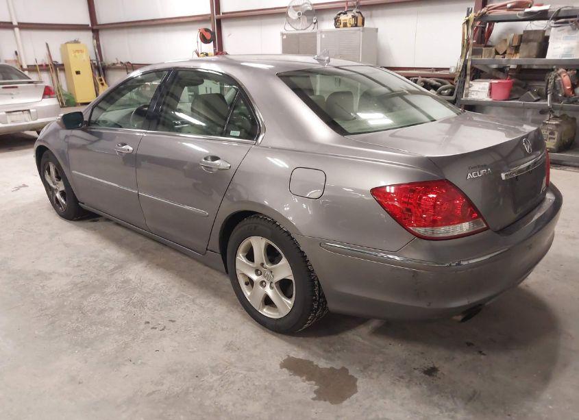 Photo 3 of 2007 Acura Rl 3.5 (VIN JH4KB165X7C000073)