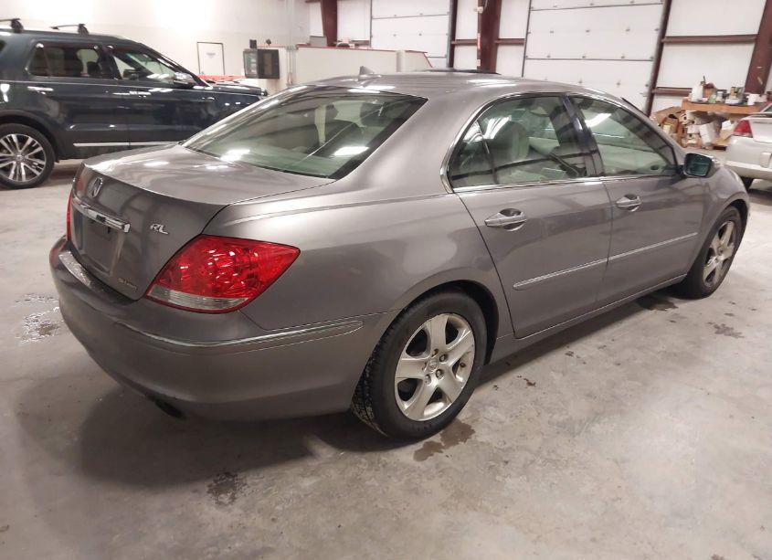 Photo 4 of 2007 Acura Rl 3.5 (VIN JH4KB165X7C000073)