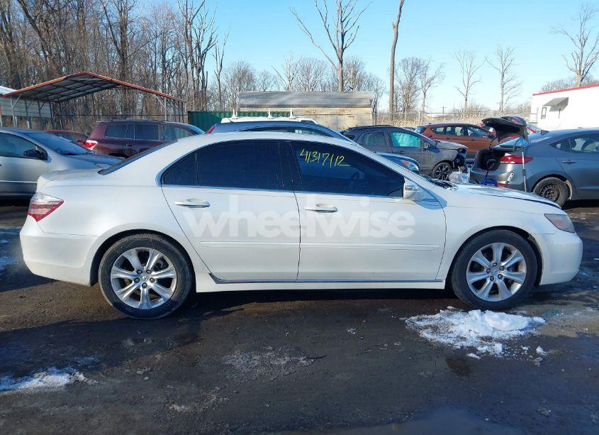 Photo 13 of 2010 Acura Rl 3.7 (VIN JH4KB2F60AC002632)