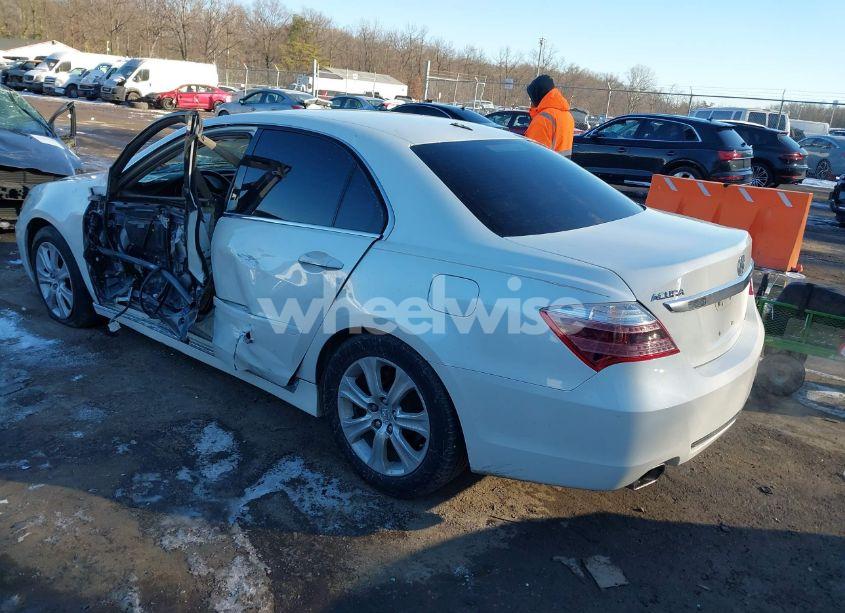 Photo 3 of 2010 Acura Rl 3.7 (VIN JH4KB2F60AC002632)