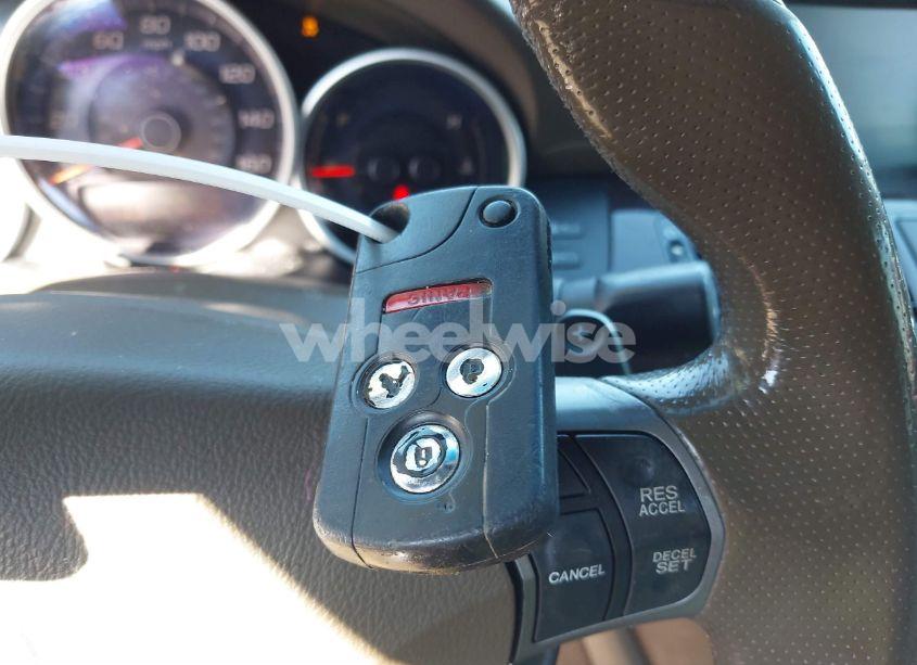 Photo 11 of 2011 Acura Rl 3.7 (VIN JH4KB2F62BC000463)