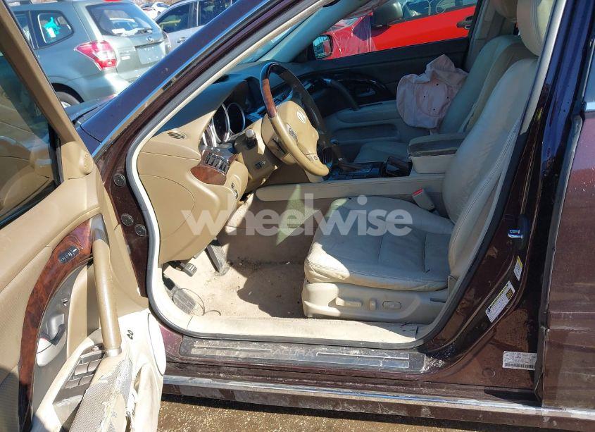 Photo 5 of 2011 Acura Rl 3.7 (VIN JH4KB2F62BC000463)