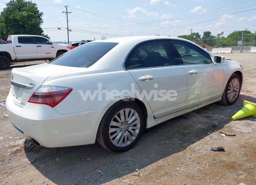 Photo 4 of 2011 Acura Rl 3.7 (VIN JH4KB2F64BC000593)