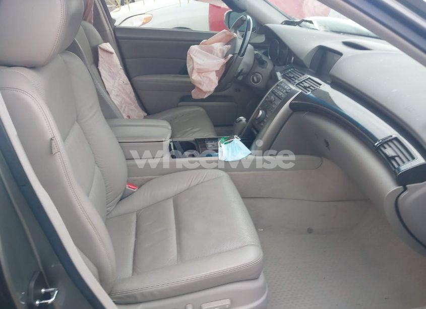 Photo 5 of 2010 Acura Rl 3.7 (VIN JH4KB2F66AC000898)