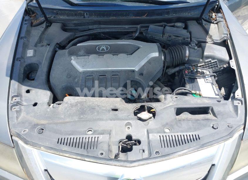 Photo 10 of 2010 Acura Rl 3.7 (VIN JH4KB2F67AC001378)