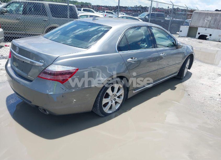 Photo 4 of 2010 Acura Rl 3.7 (VIN JH4KB2F67AC001378)