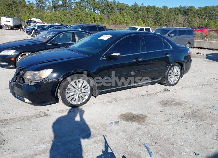 Photo 2 of 2011 Acura Rl 3.7 (VIN JH4KB2F68BC000032)