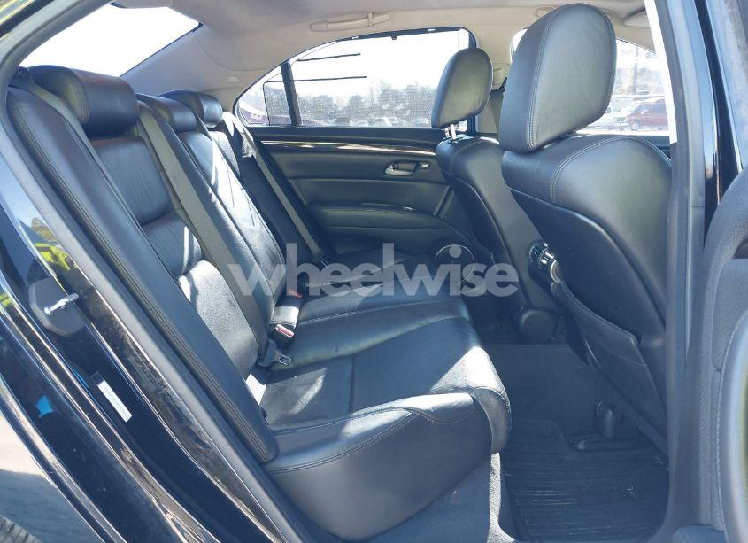 Photo 8 of 2011 Acura Rl 3.7 (VIN JH4KB2F68BC000032)