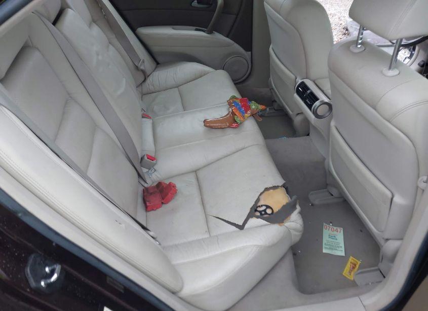 Photo 8 of 2011 Acura Rl 3.7 (VIN JH4KB2F68BC000807)