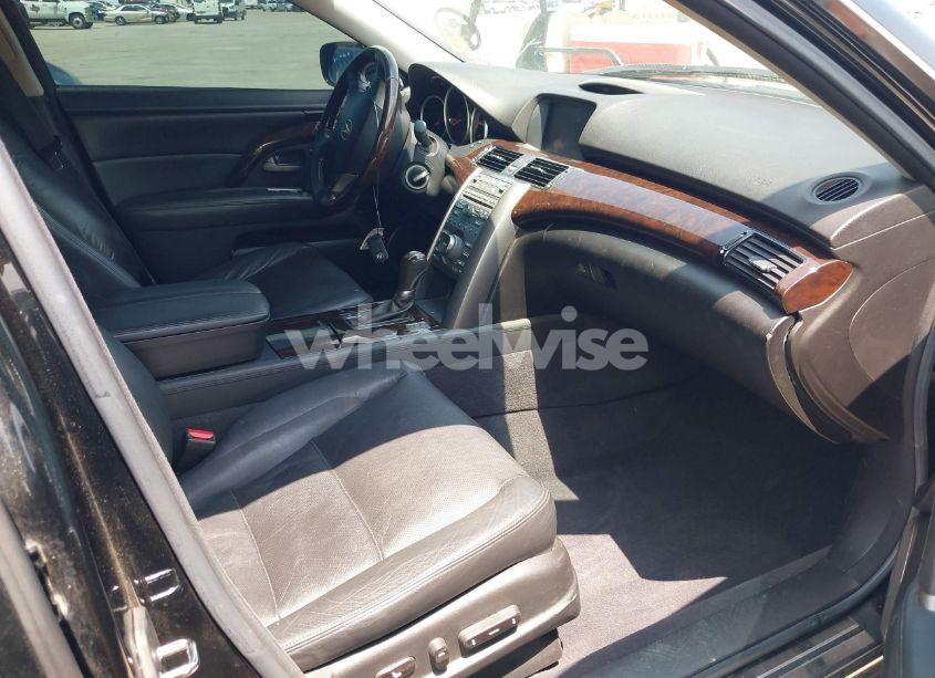 Photo 5 of 2011 Acura Rl 3.7 (VIN JH4KB2F6XBC000033)