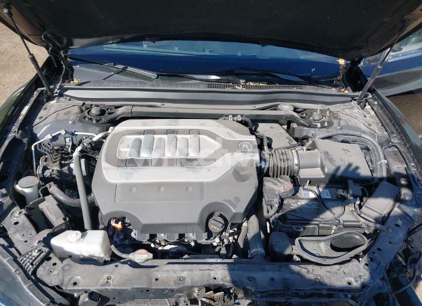 Photo 10 of 2018 Acura Rlx N/A (VIN JH4KC1F58JC001369)