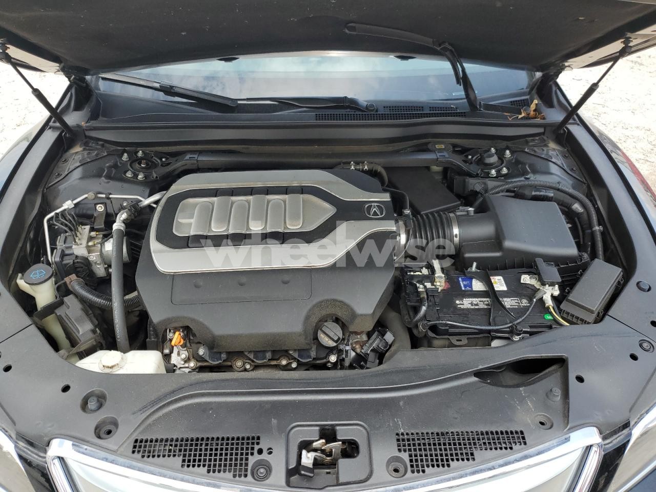 Photo 11 of 2016 ACURA RLX ADVANCE (VIN JH4KC1F94GC000909)