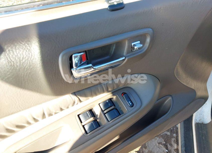 Photo 14 of 1996 Acura 2.5tl (VIN JH4UA2650TC011661)